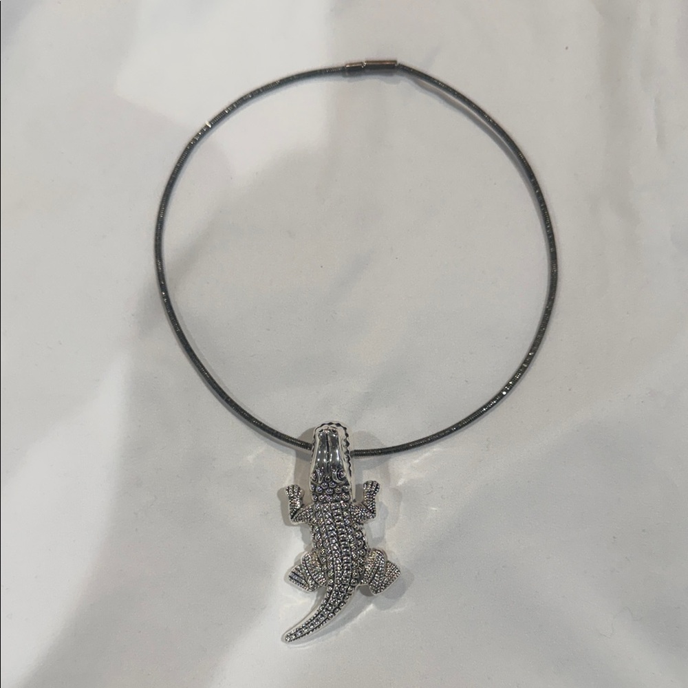 Vintage Silver Reptile Pendant Necklace - Picture 4 of 4